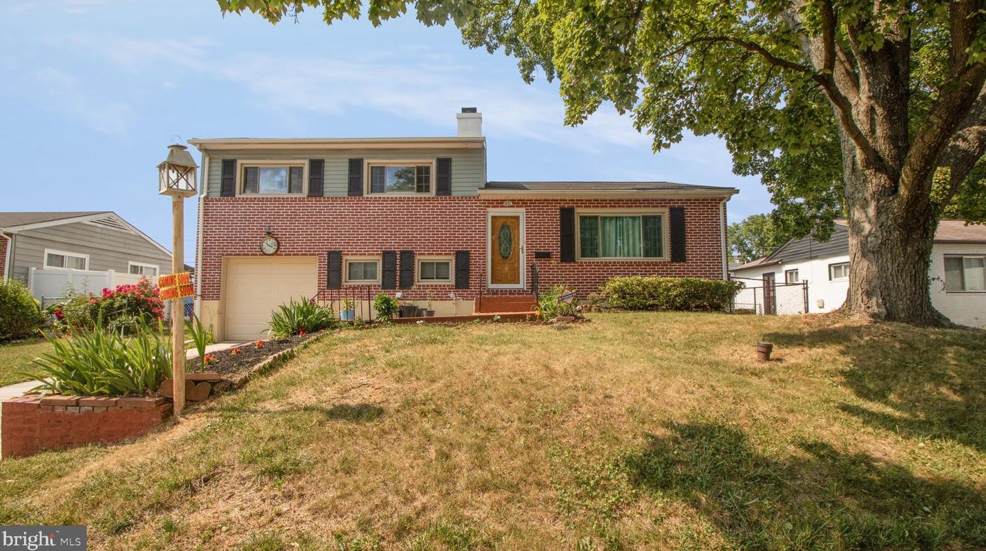910 Prestwood Rd, Baltimore MD  21228-1223 exterior