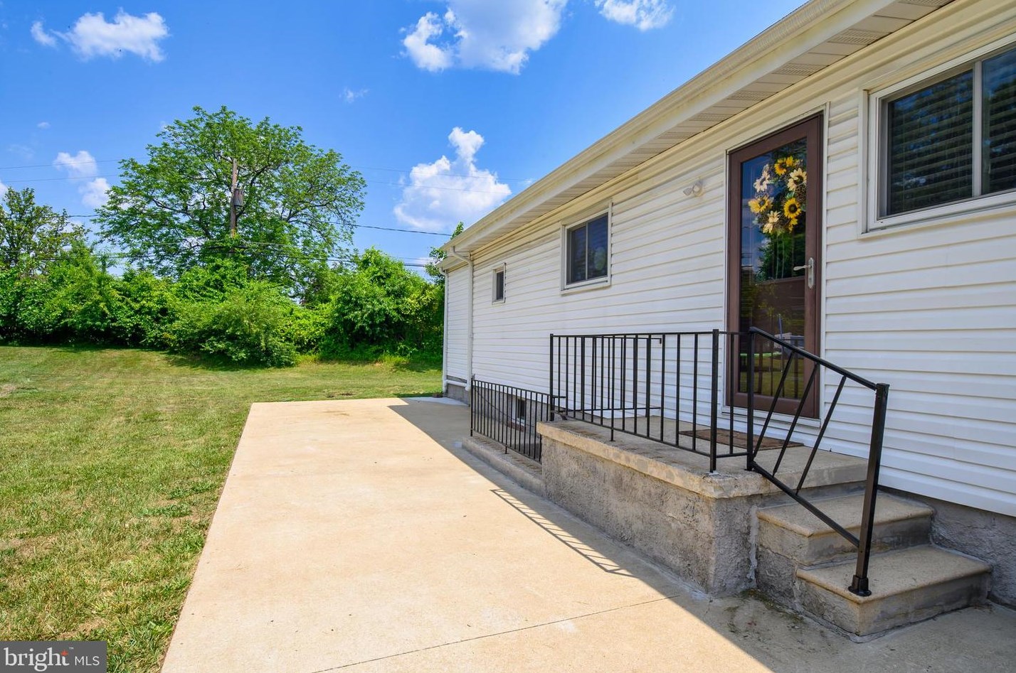 12 Leafydale Ct, Baltimore, MD 21208-5705