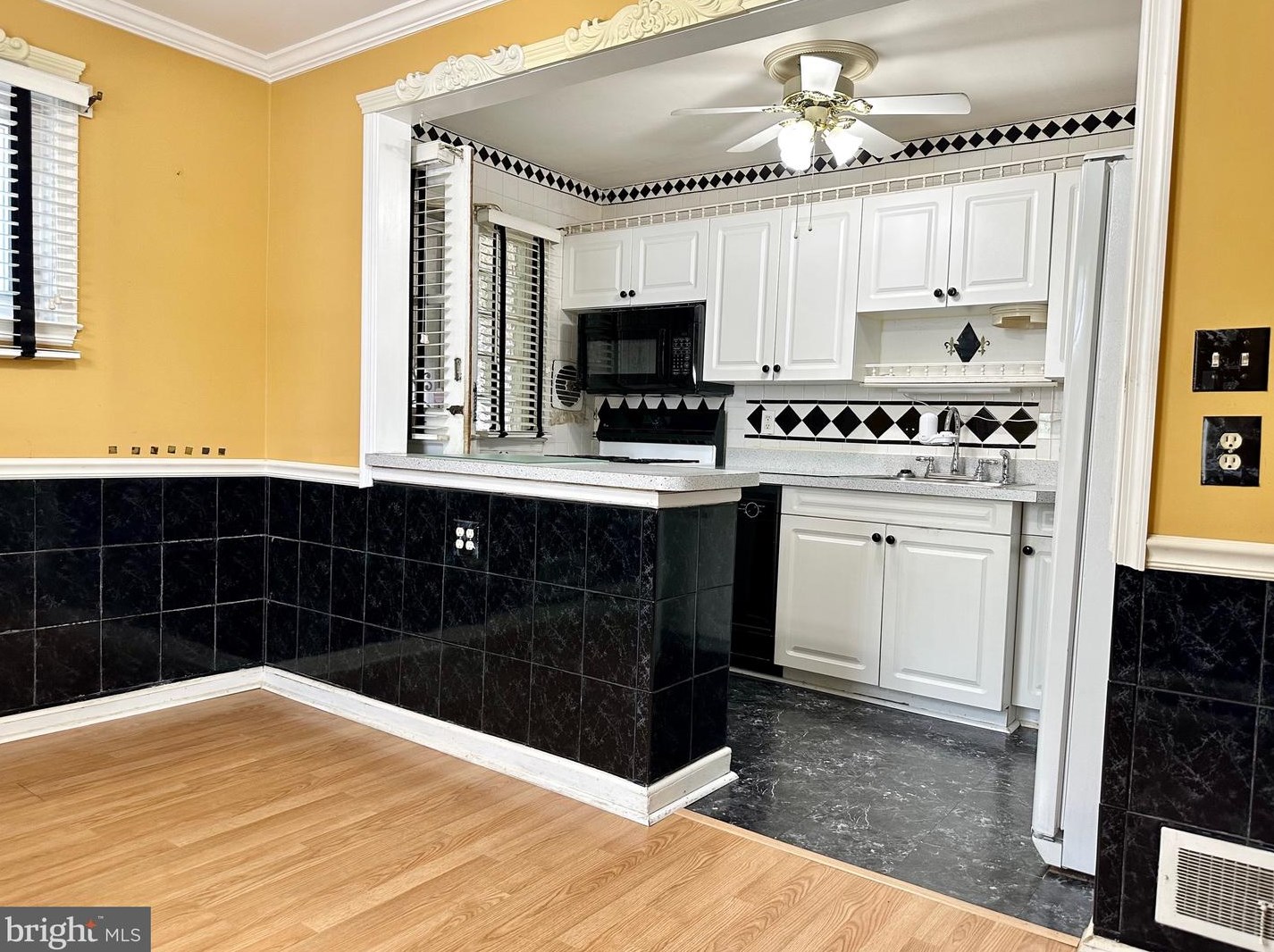 5415 Montbel Ave, Baltimore MD 21207-6114 exterior