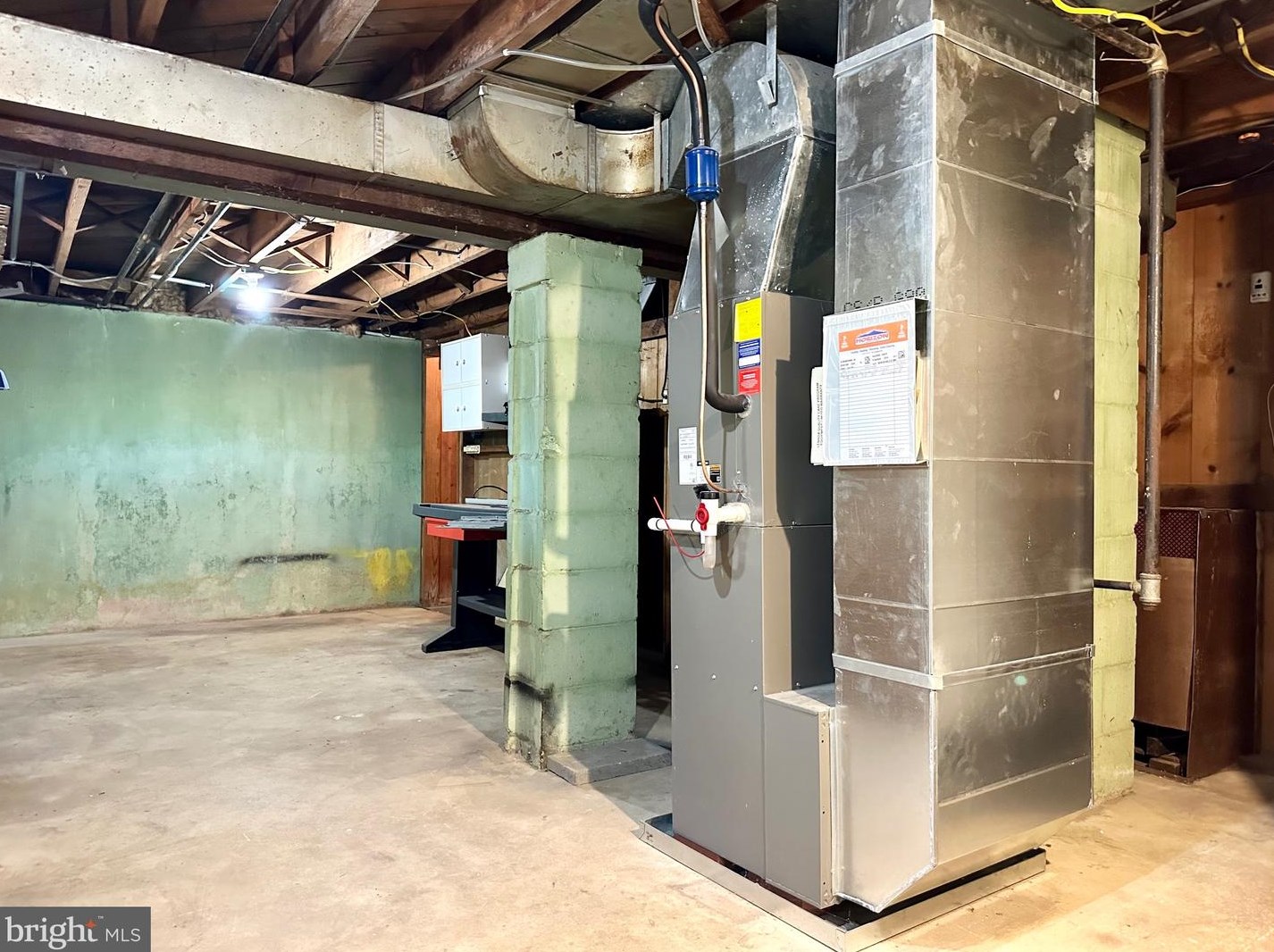 5415 Montbel Ave, Baltimore MD 21207-6114 exterior