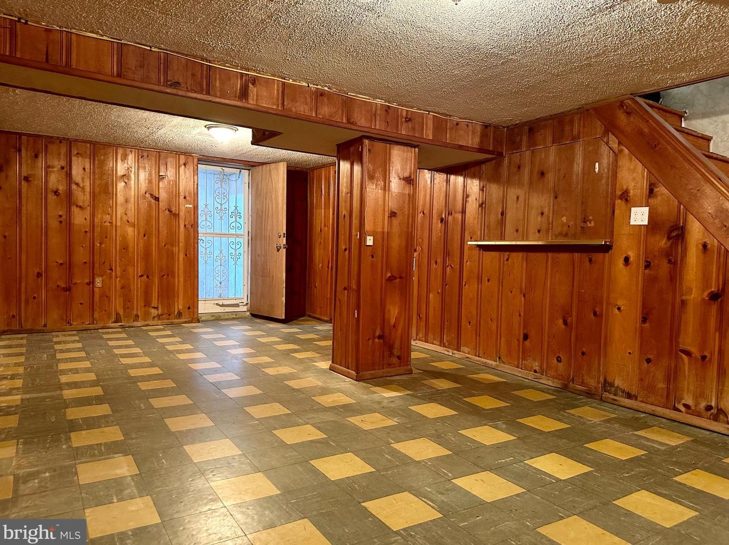 5415 Montbel Ave, Baltimore MD 21207-6114 exterior