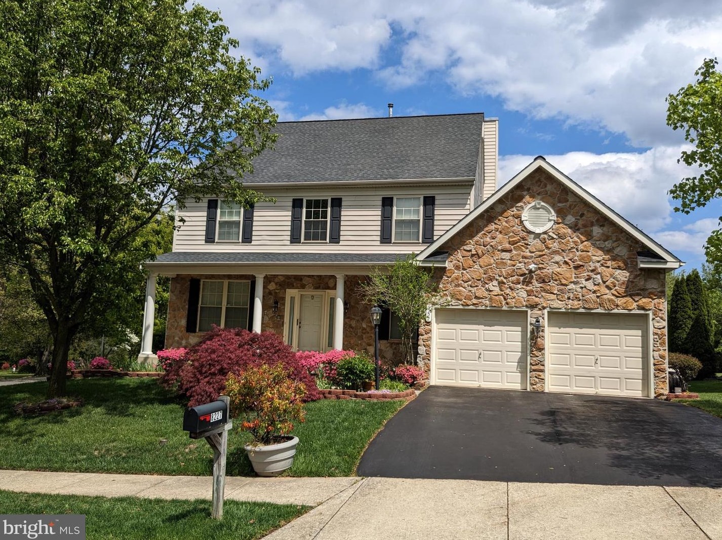 8227 Selwin Ct, Baltimore, MD 21237-3363