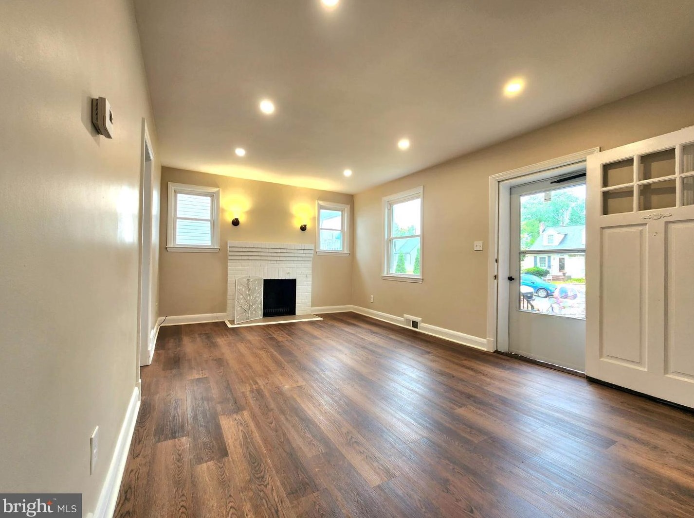 5207 Arbutus Ave, Baltimore MD  21227-2505 exterior
