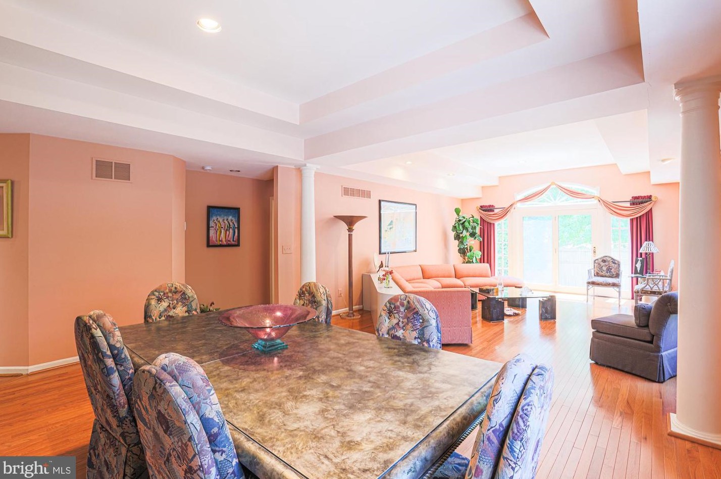6 Stone Gate Ct, Baltimore MD  21208-1000 exterior
