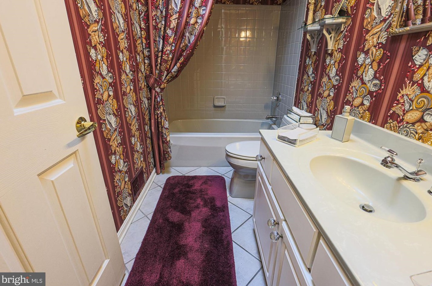 6 Stone Gate Ct, Baltimore MD  21208-1000 exterior