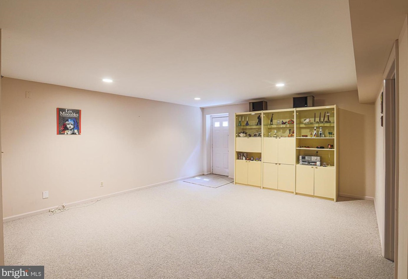 6 Stone Gate Ct, Baltimore MD  21208-1000 exterior