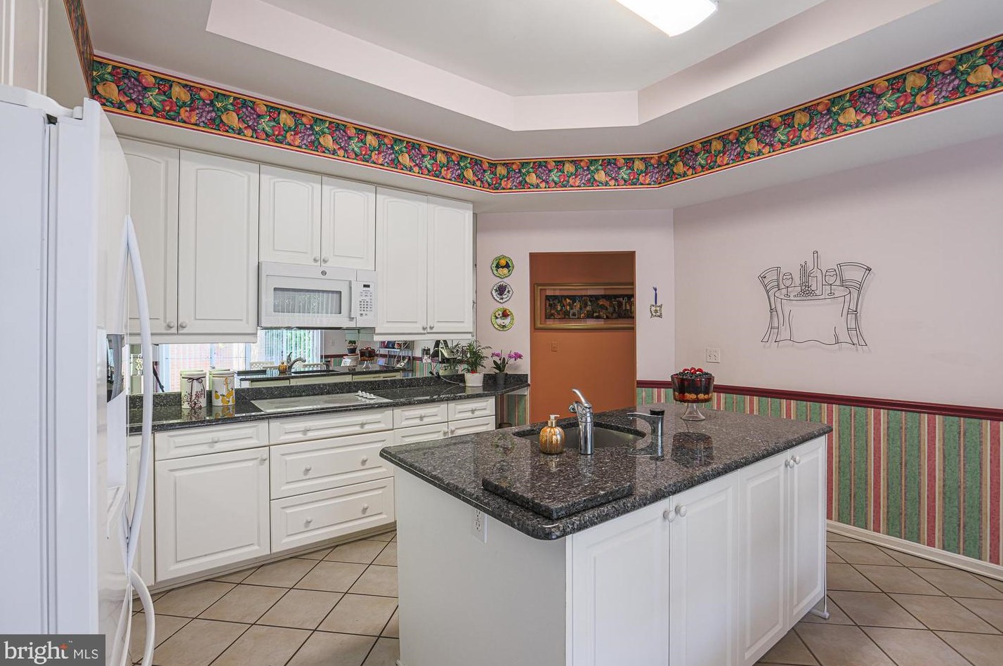 6 Stone Gate Ct, Baltimore MD  21208-1000 exterior