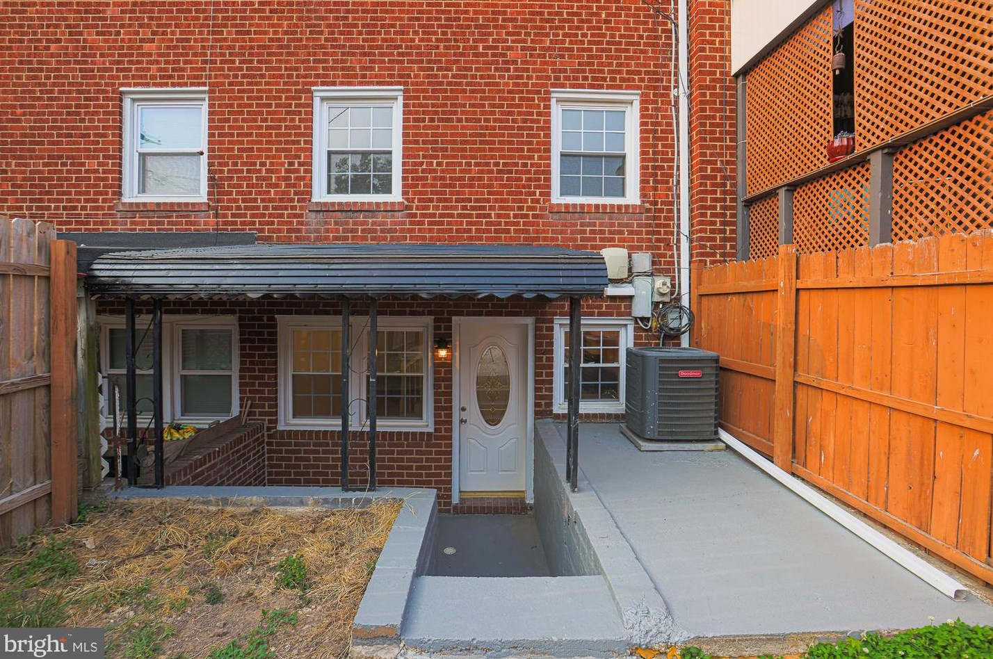 8061 Park Haven Rd, Baltimore MD  21222-3461 exterior