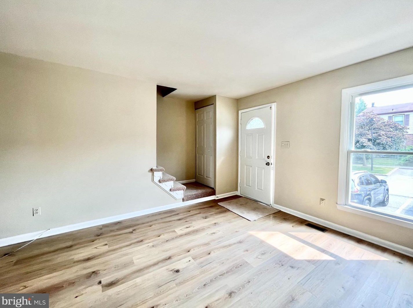 22 Lerner Ct, Baltimore, MD 21236-3007