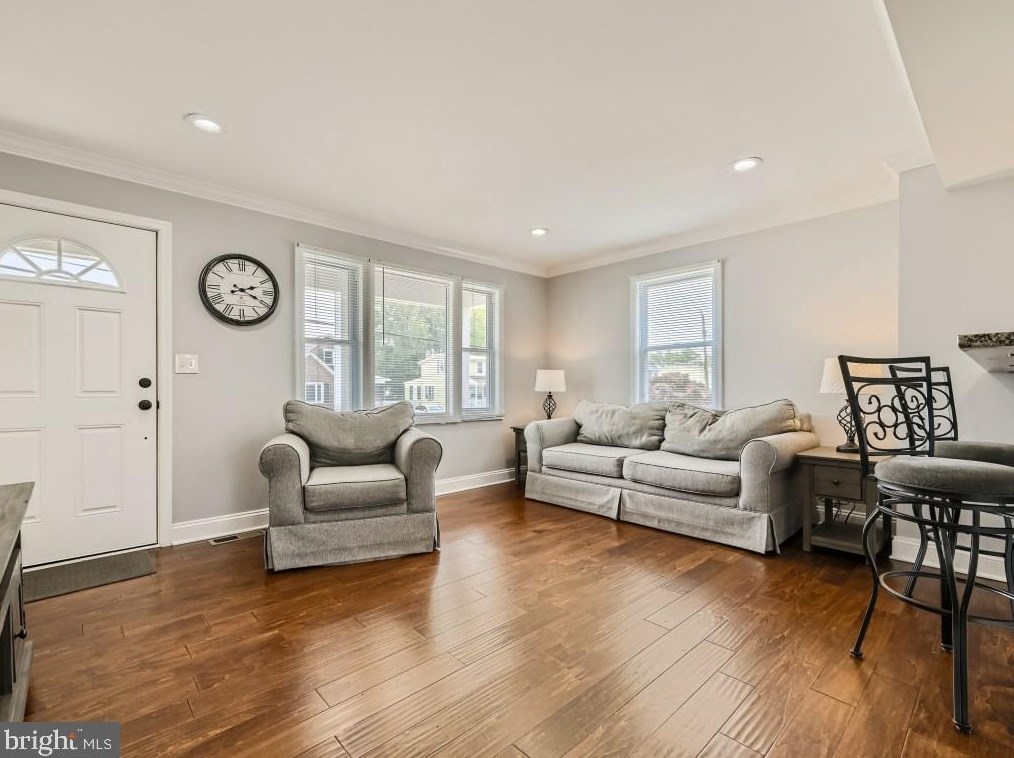 364 Townsend Rd, Baltimore MD 21221-6634 exterior