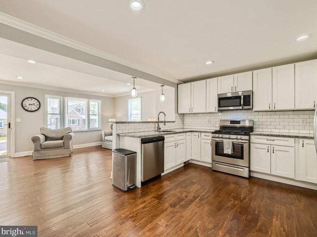 364 Townsend Rd, Baltimore MD 21221-6634 exterior