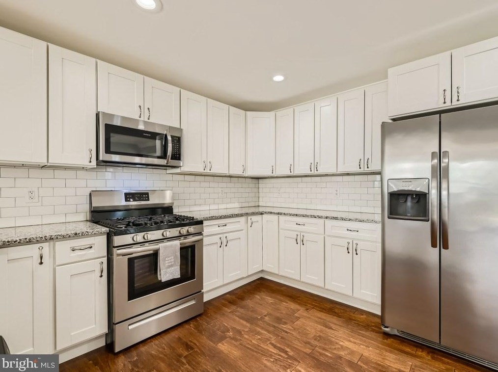 364 Townsend Rd, Baltimore MD 21221-6634 exterior