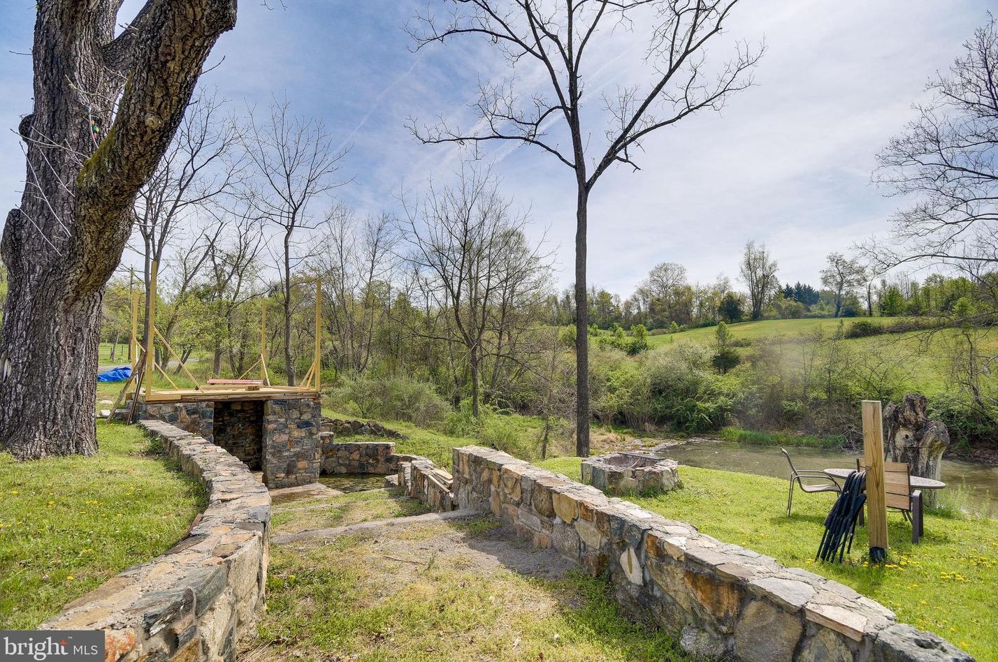 8523 Dogwood Rd, Baltimore MD  21244-1215 exterior