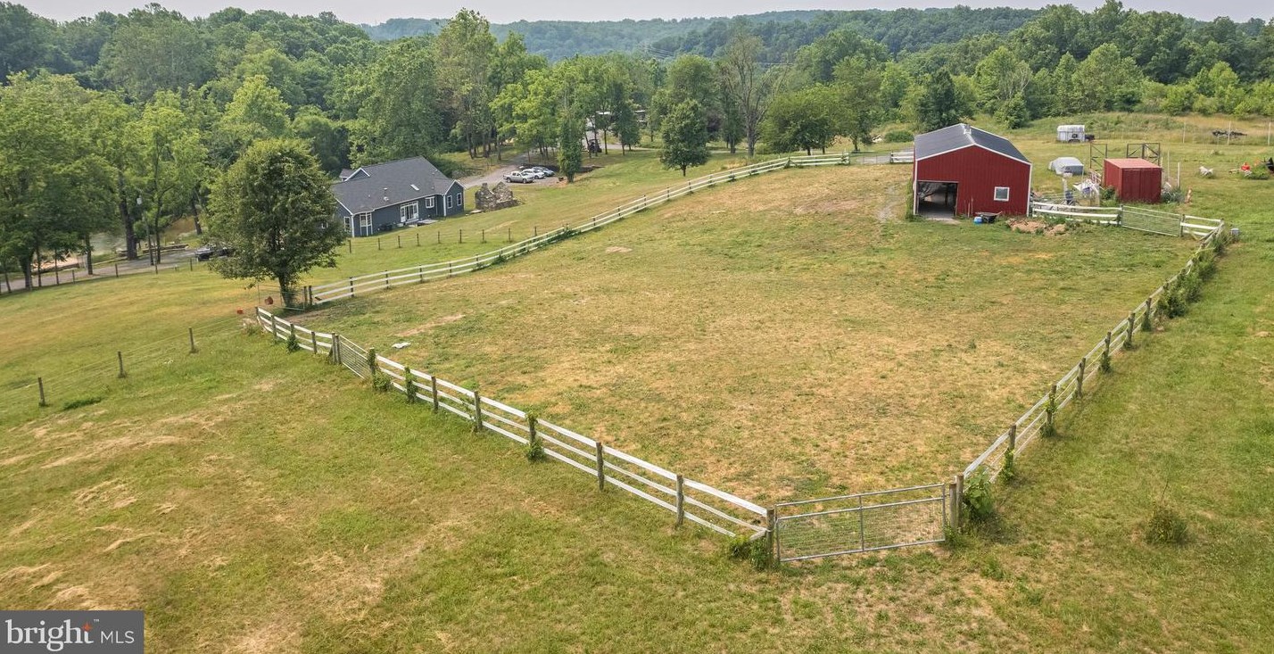 8523 Dogwood Rd, Baltimore MD  21244-1215 exterior