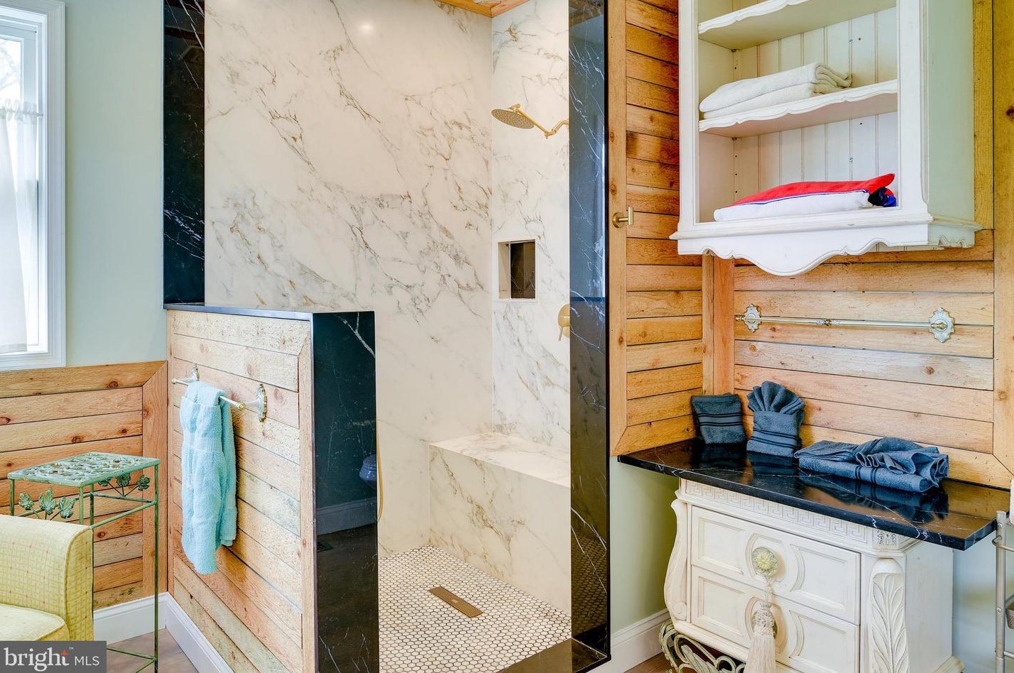 8523 Dogwood Rd, Baltimore MD  21244-1215 exterior