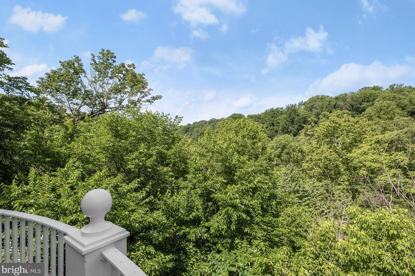 883 Oella Ave, Ellicott MD 21043-4729 exterior