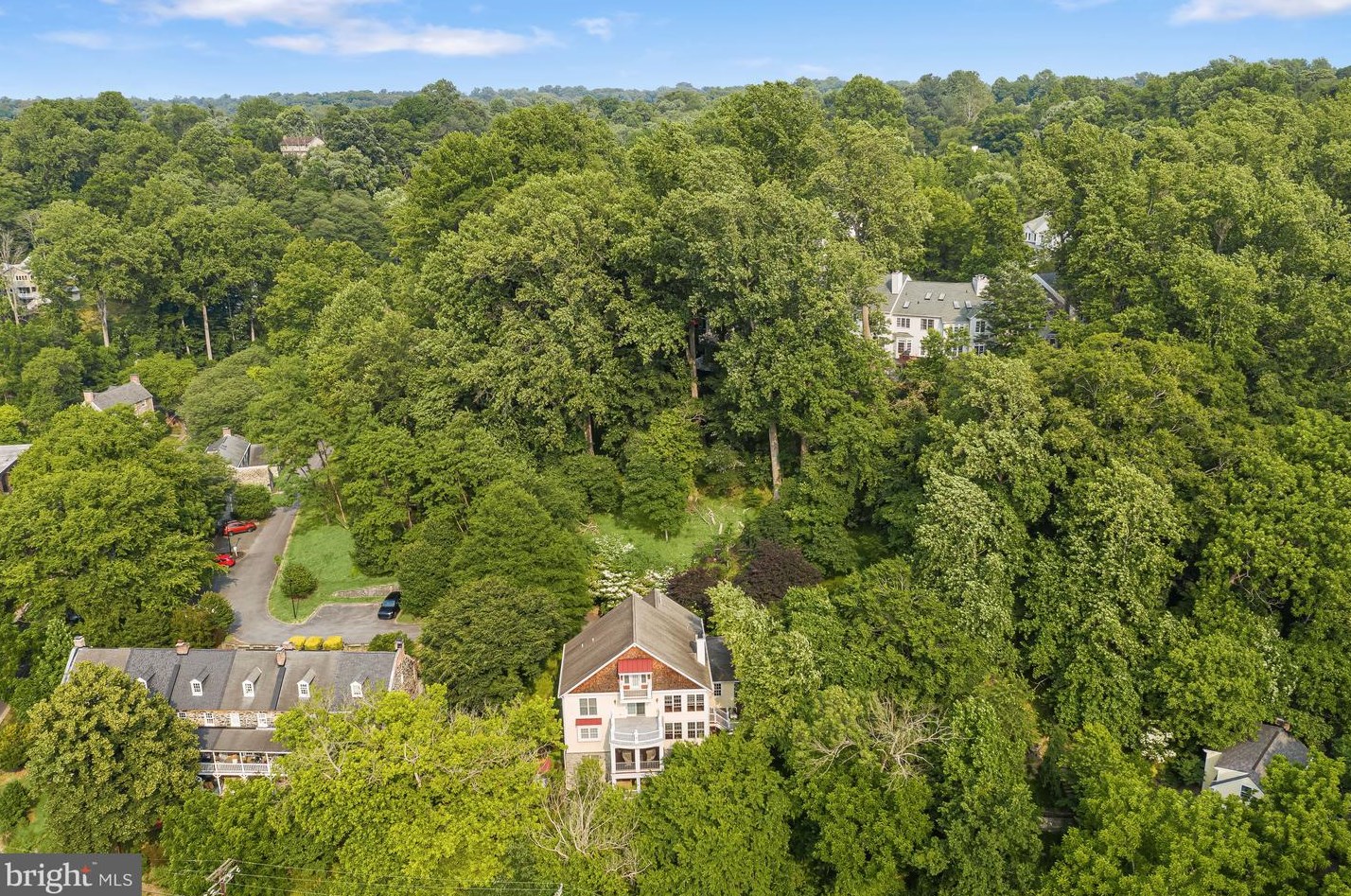 883 Oella Ave, Ellicott MD 21043-4729 exterior