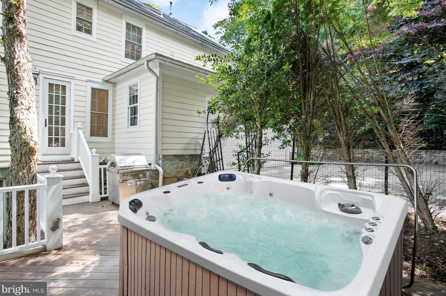 883 Oella Ave, Ellicott MD 21043-4729 exterior