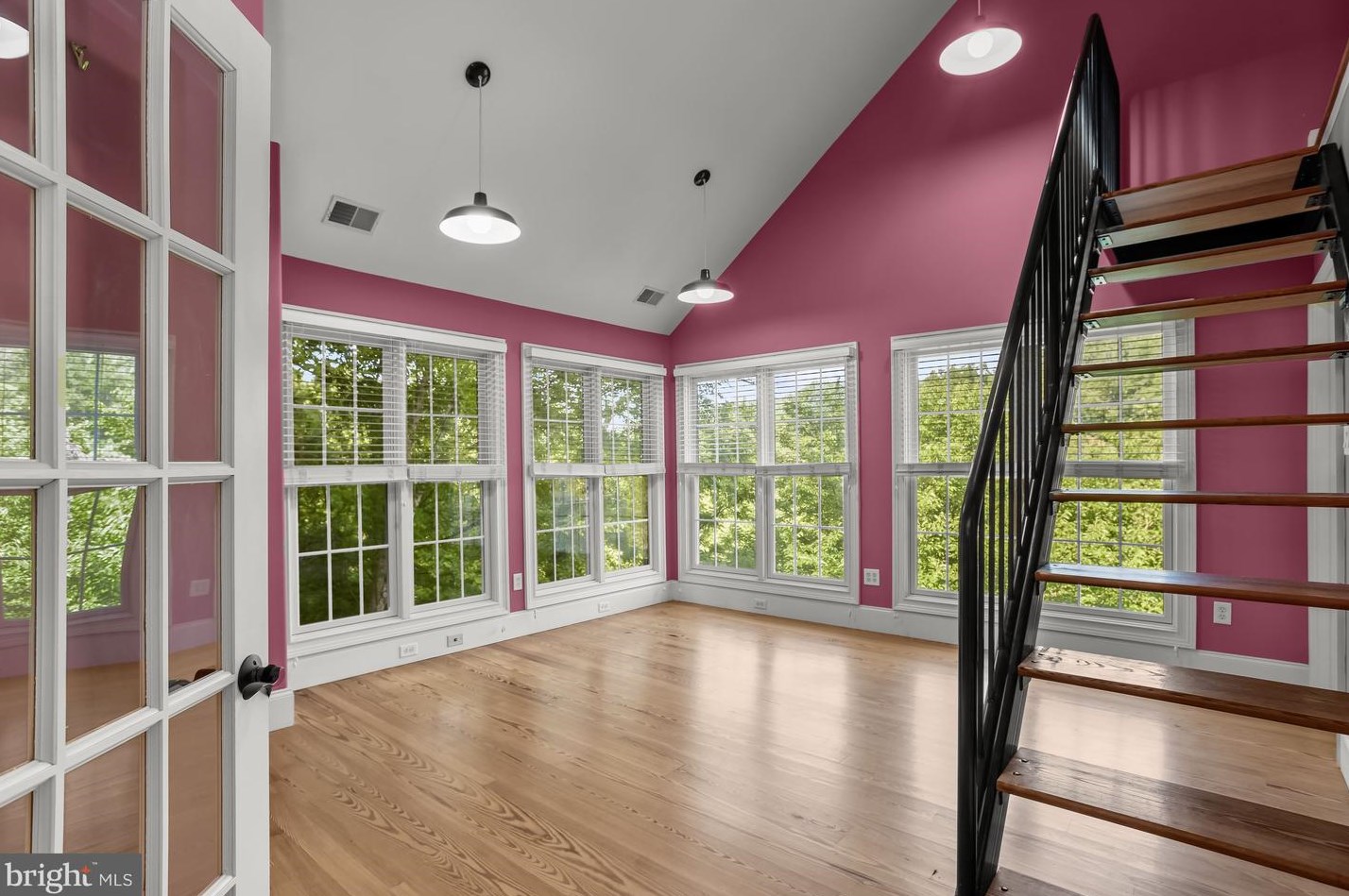 883 Oella Ave, Ellicott MD 21043-4729 exterior