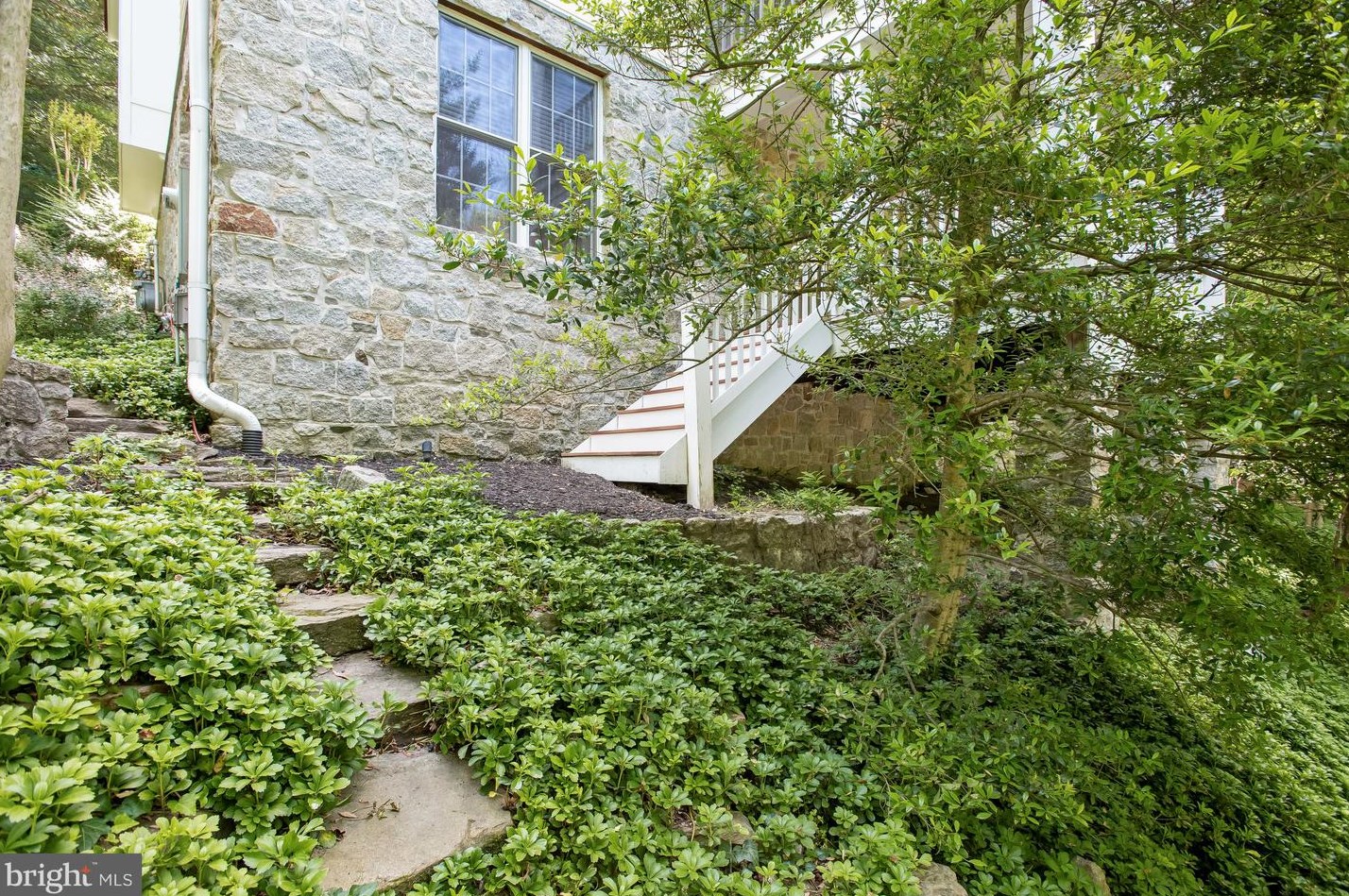 883 Oella Ave, Ellicott MD 21043-4729 exterior