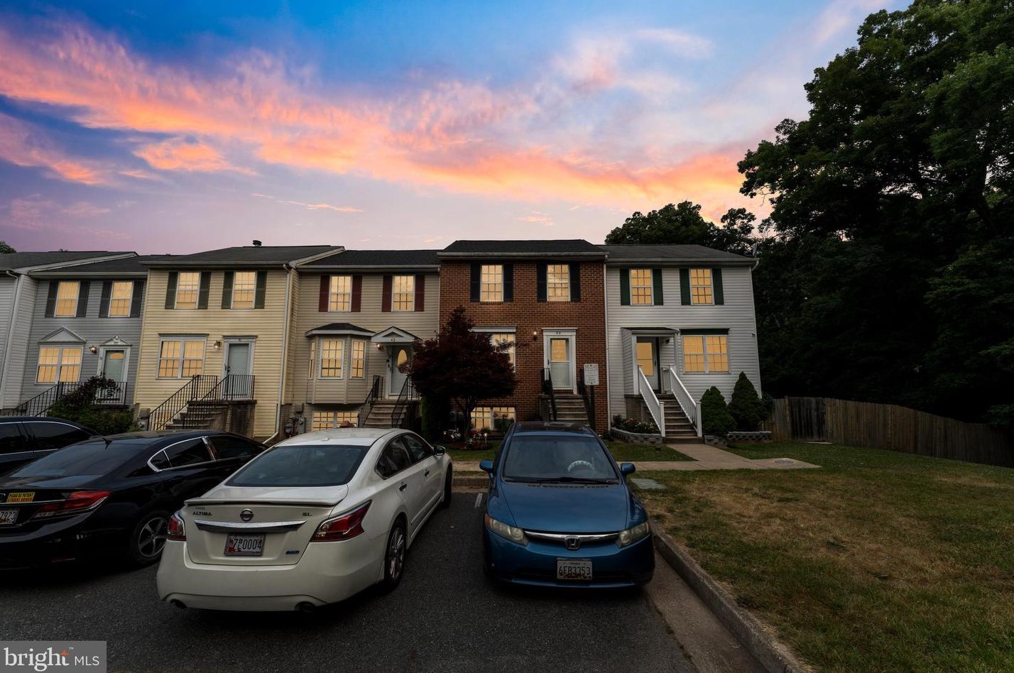 44 Tameron Pl, Baltimore, MD 21237-2044