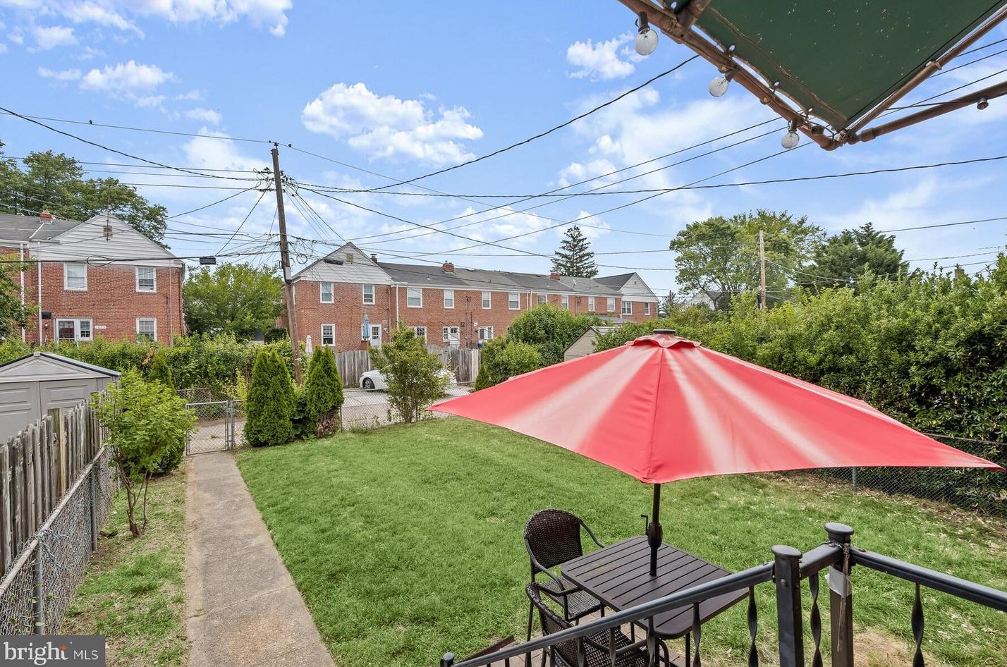 1620 Feldbrook Rd, Baltimore MD  21286-8318 exterior