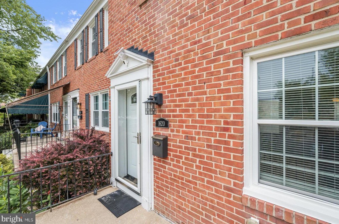 1620 Feldbrook Rd, Baltimore MD  21286-8318 exterior