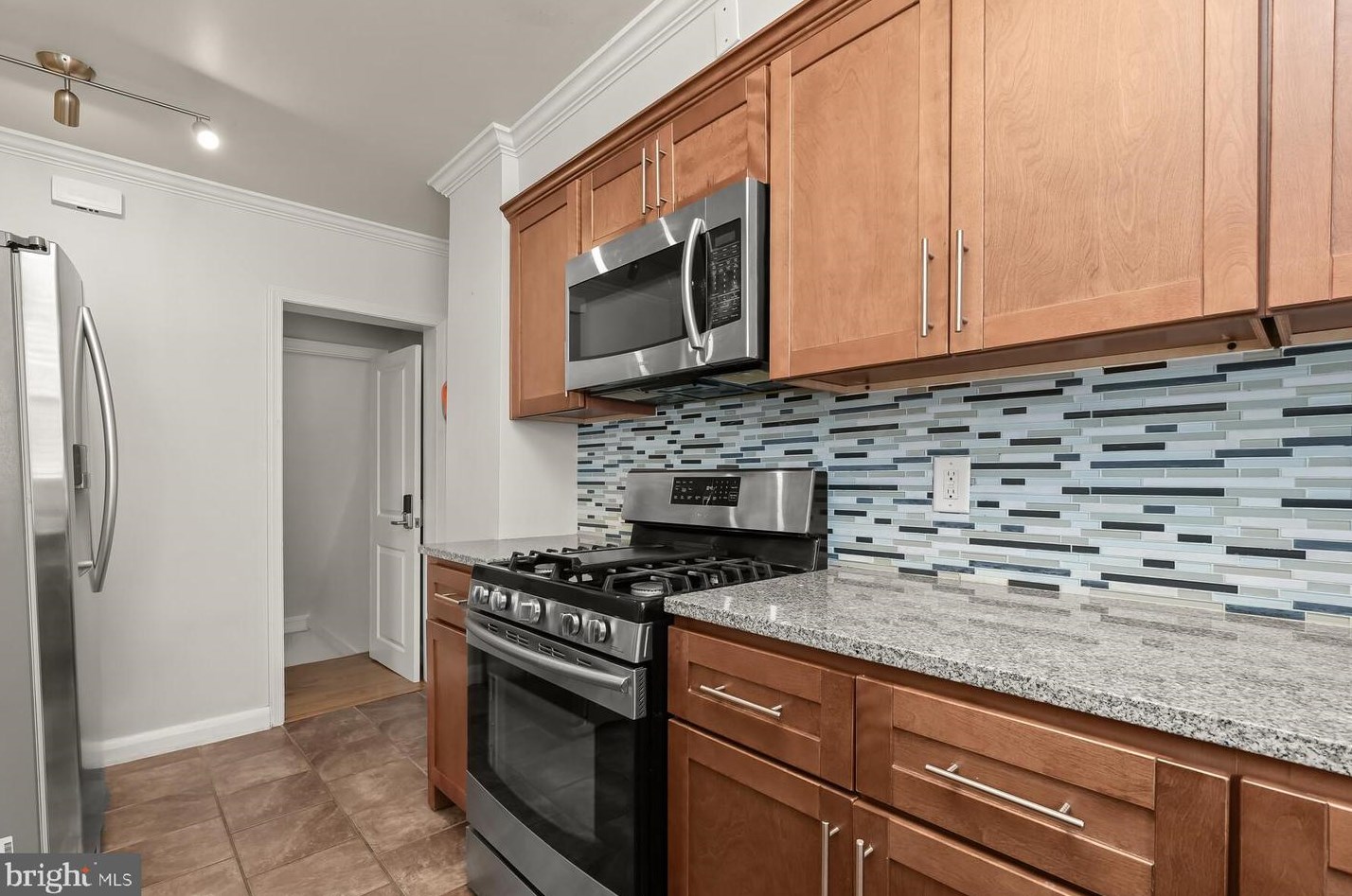 1620 Feldbrook Rd, Baltimore MD  21286-8318 exterior