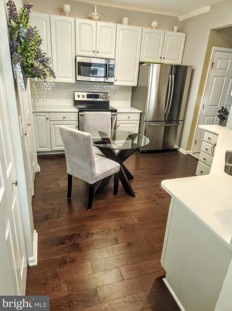 5 Brook Farm Ct #5j, Perry Hall, MD 21128