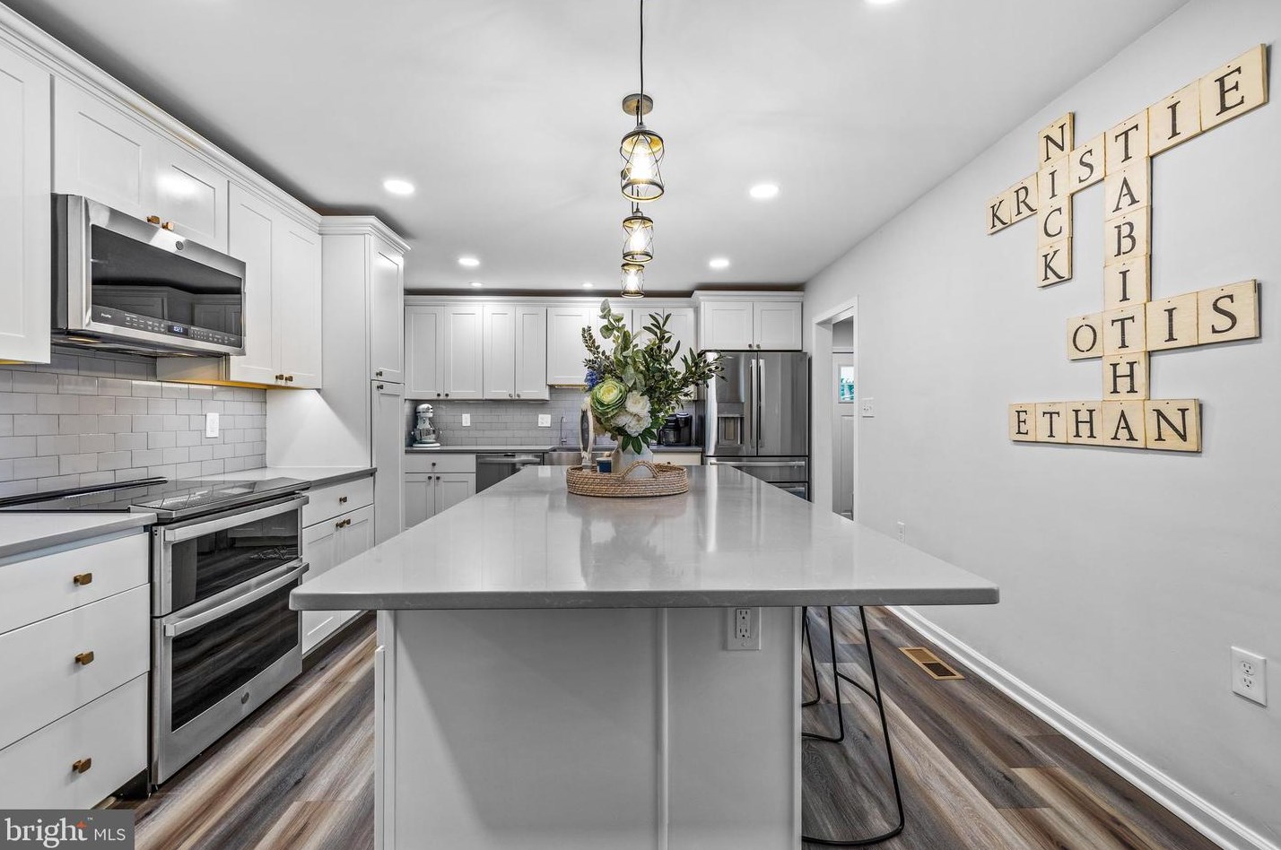 603 Hillen Rd, Baltimore MD  21286-7346 exterior