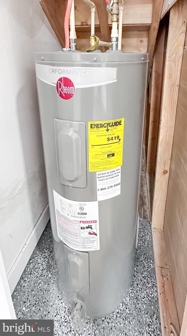 229 Ashwood Rd, Baltimore MD  21222-2302 exterior