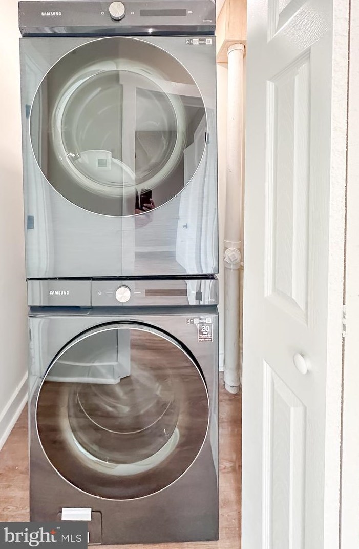 229 Ashwood Rd, Baltimore MD  21222-2302 exterior