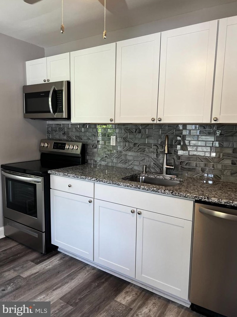 5823 Farmview Ave, Baltimore, MD 21206