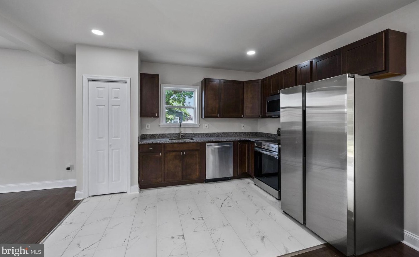 707 Norris Ln, Baltimore MD  21221-2140 exterior