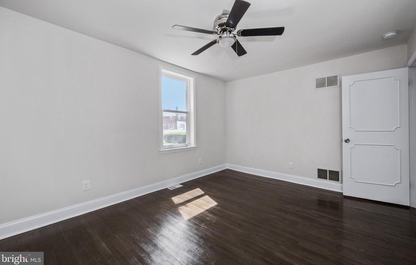 707 Norris Ln, Baltimore MD  21221-2140 exterior