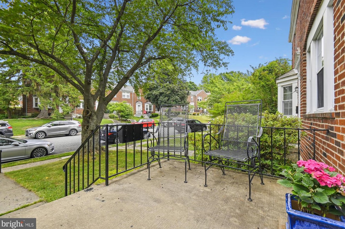 209 Gaywood Rd, Baltimore MD  21212-1710 exterior