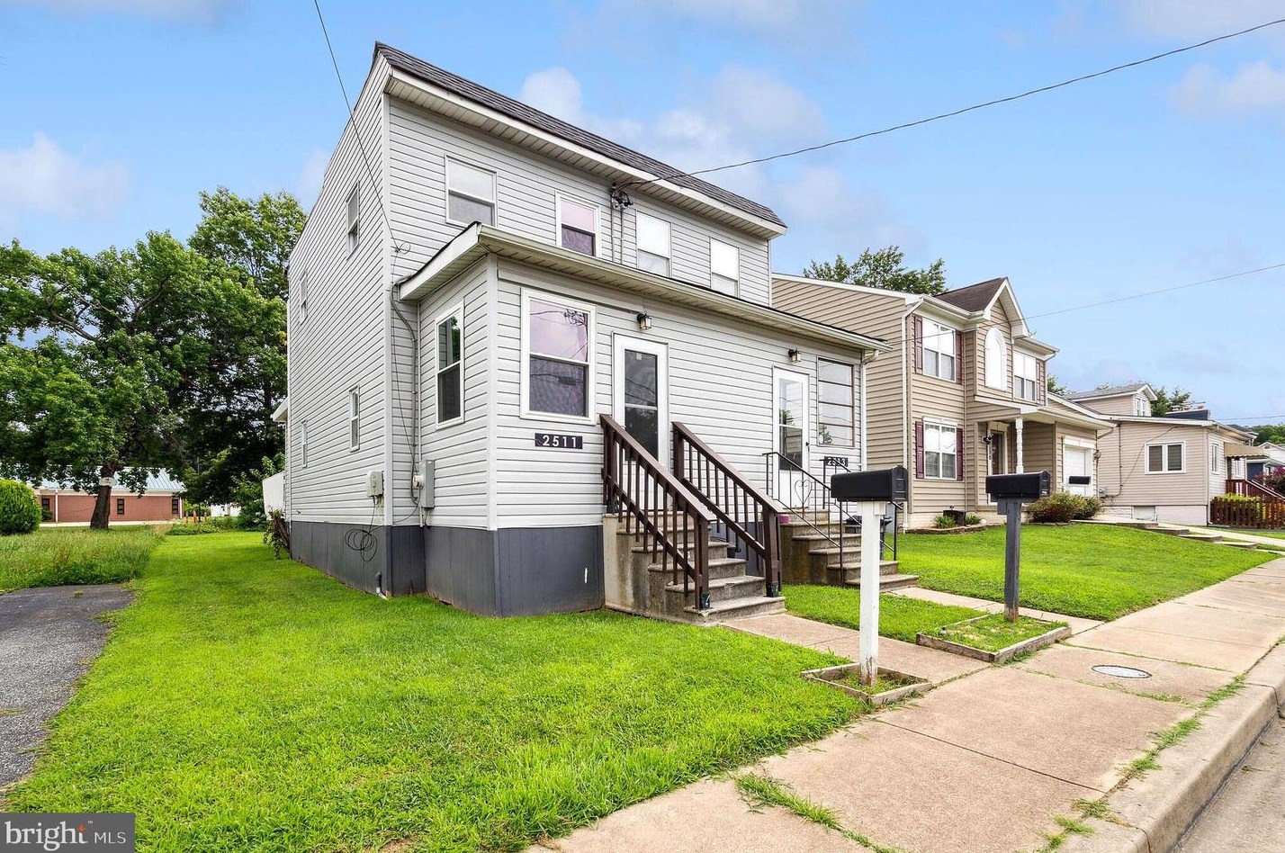 2511 Sycamore Ave, Baltimore, MD 21219-1330