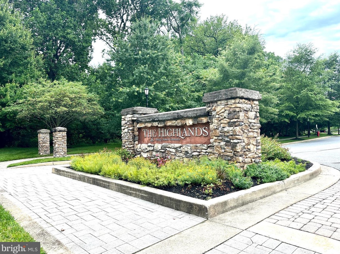 7301 Travertine Dr, Baltimore, MD 21209-5273
