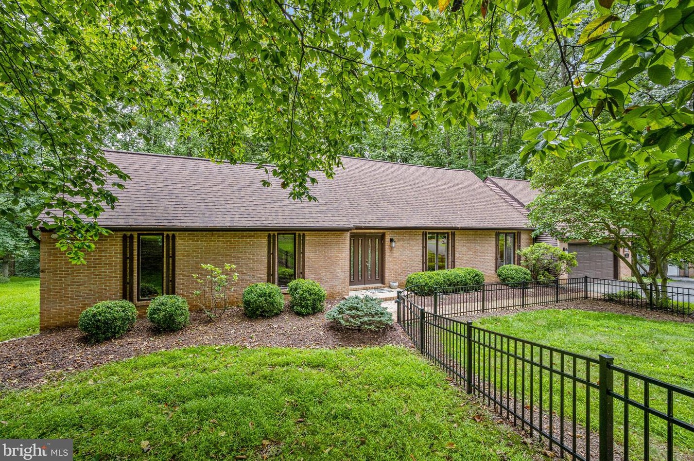 1507 Pinnacle Rd, Baltimore, MD 21286-1504