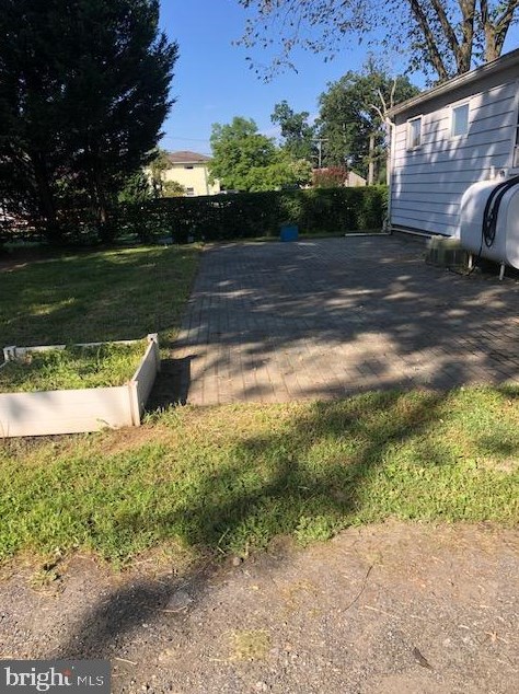 7835 Deboy Ave, Baltimore MD 21222-2718 exterior