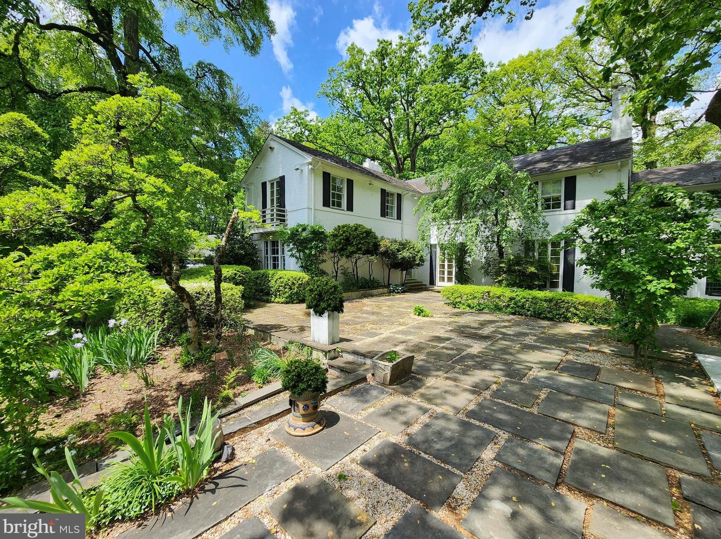 8410 Park Hts Ave, Baltimore MD 21215-6730 exterior