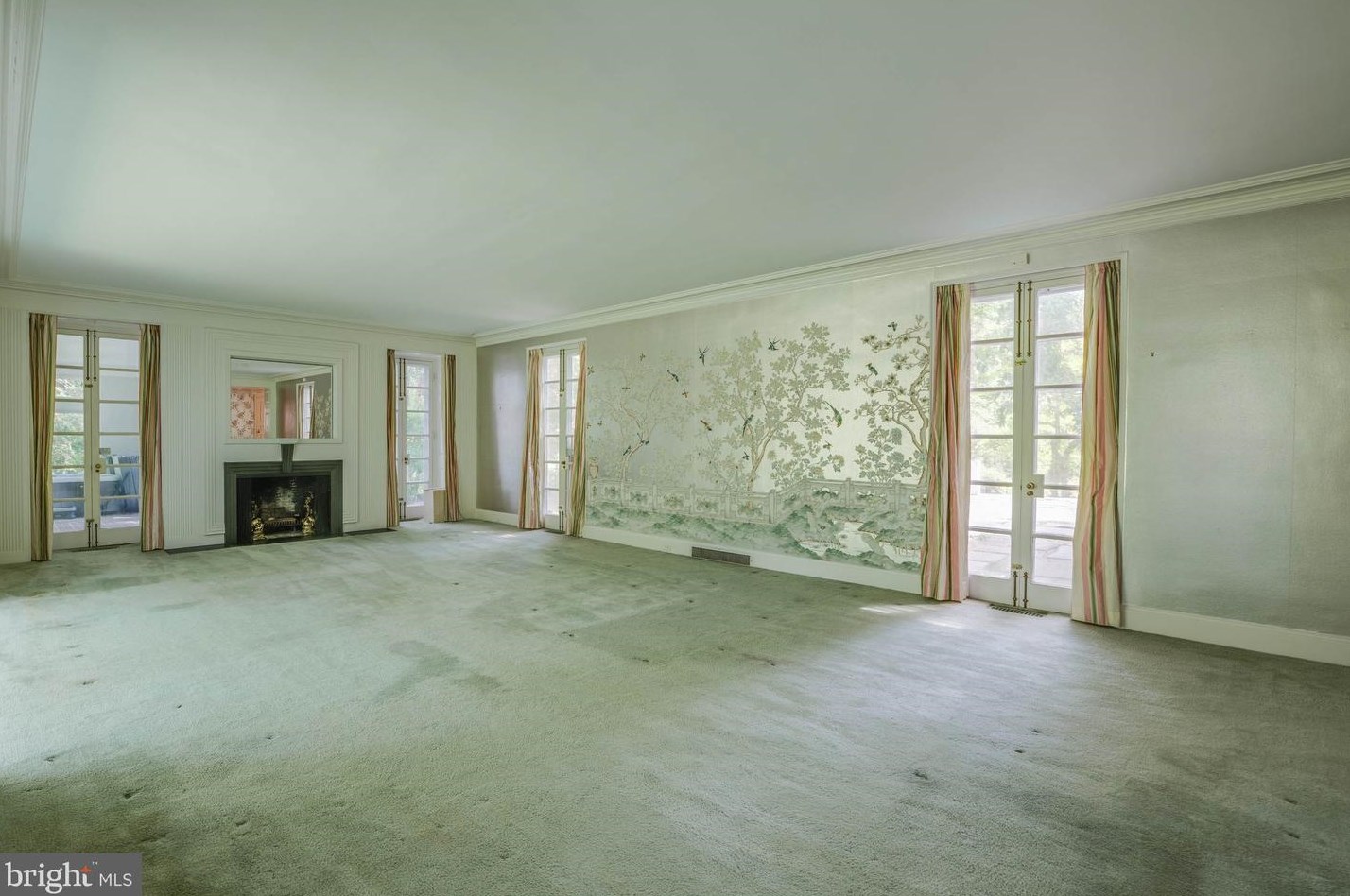 8410 Park Hts Ave, Baltimore MD 21215-6730 exterior