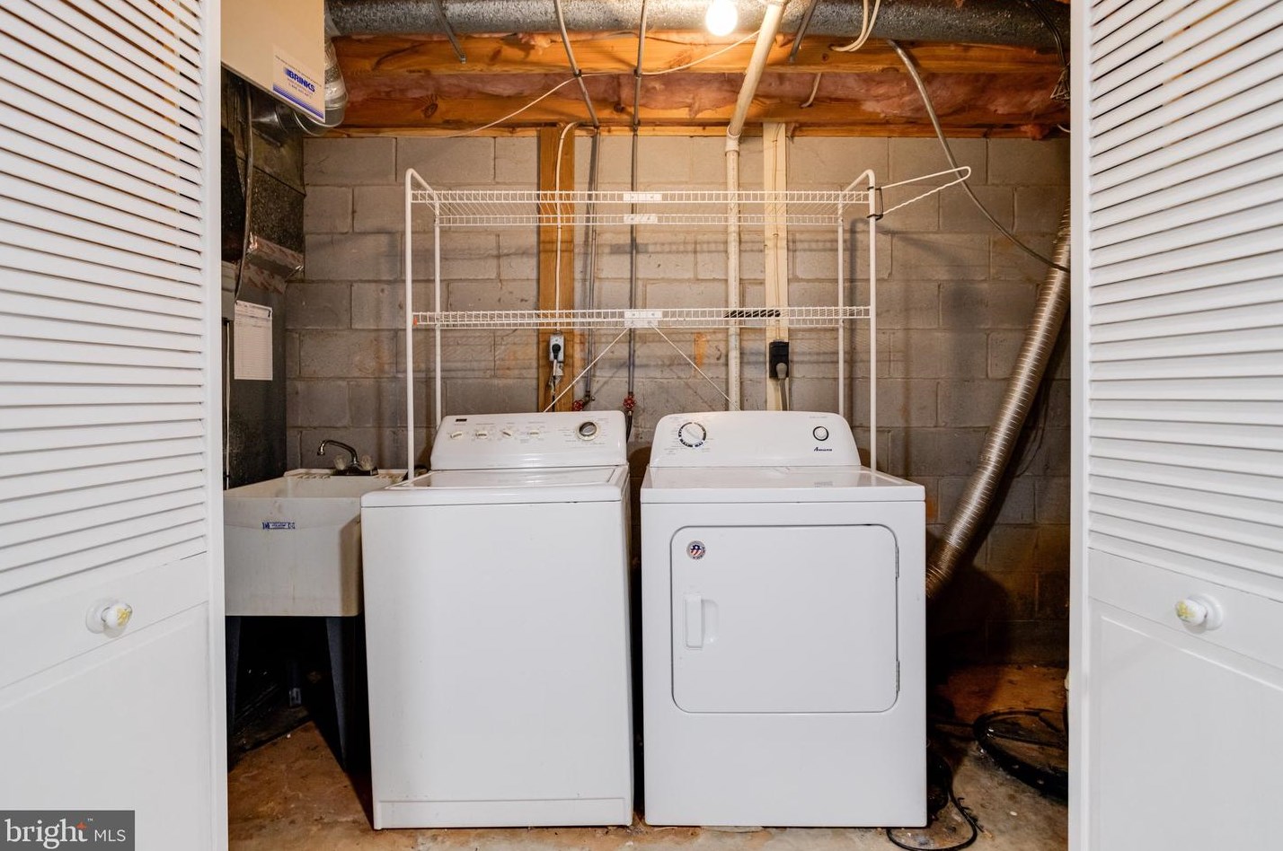 16 Chadford Ct, Baltimore MD  21220-3653 exterior