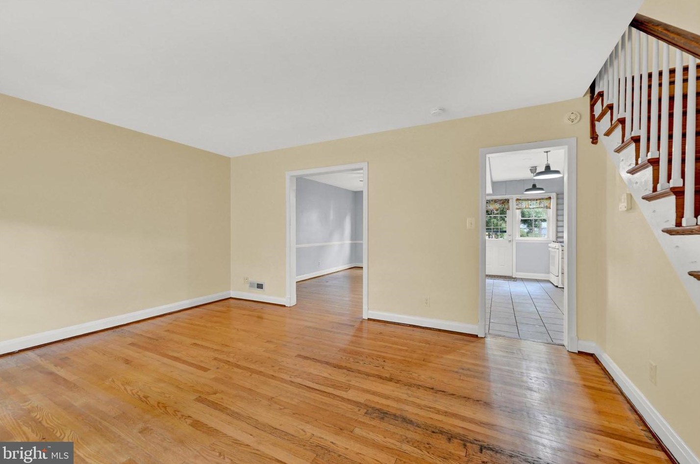 202 Blenheim Rd, Baltimore MD  21212-1703 exterior