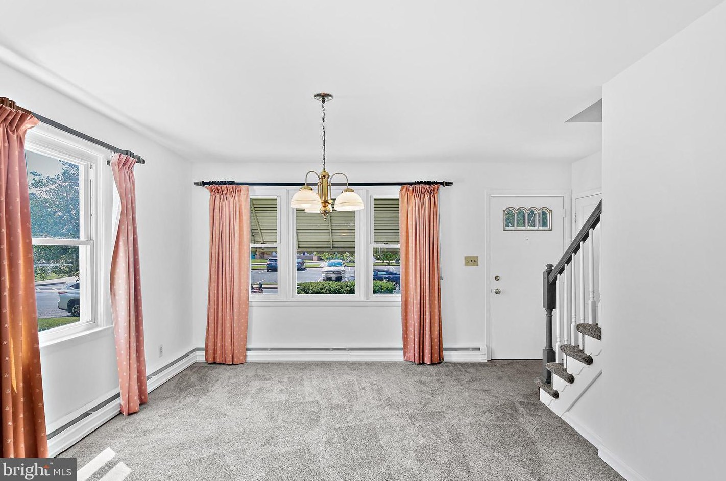 215 Riverton Rd, Baltimore, MD 21220-4102