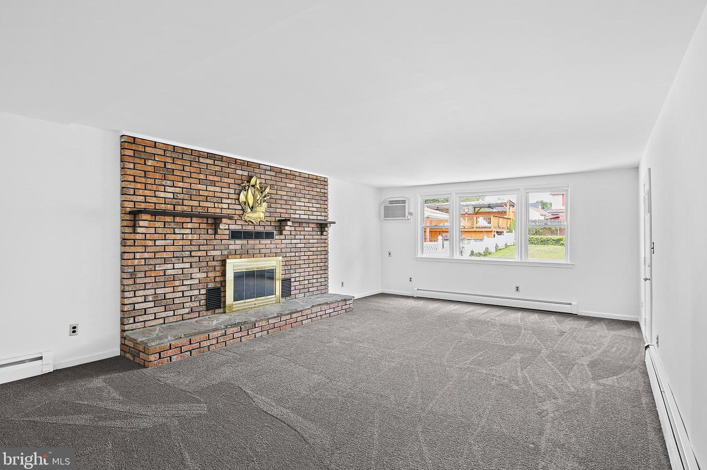 215 Riverton Rd, Baltimore MD 21220-4102 exterior