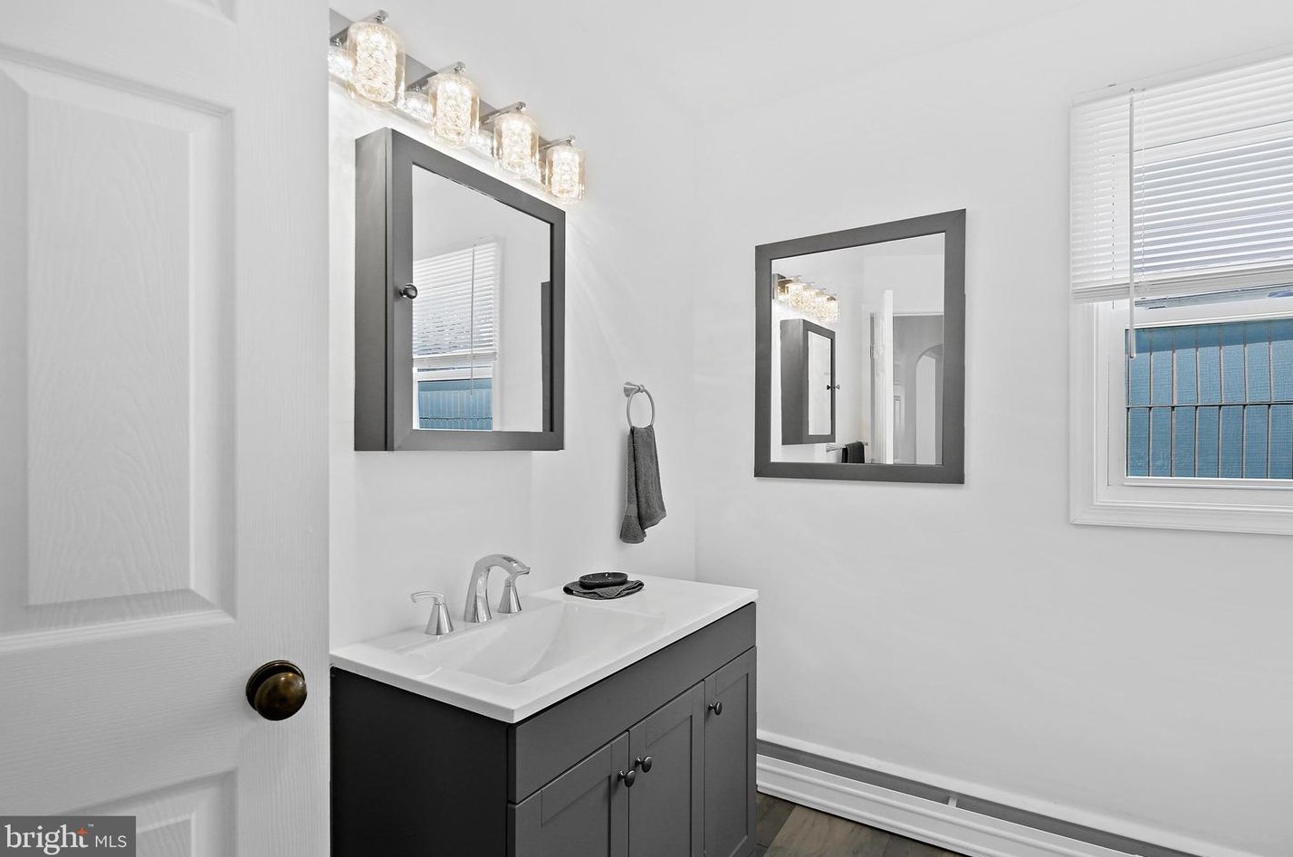 215 Riverton Rd, Baltimore MD 21220-4102 exterior