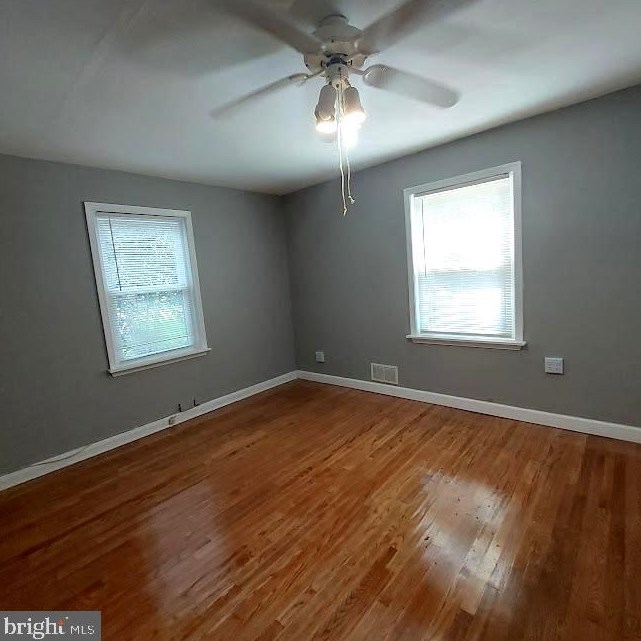 566 Sudbrook Ln, Baltimore, MD 21208-4727