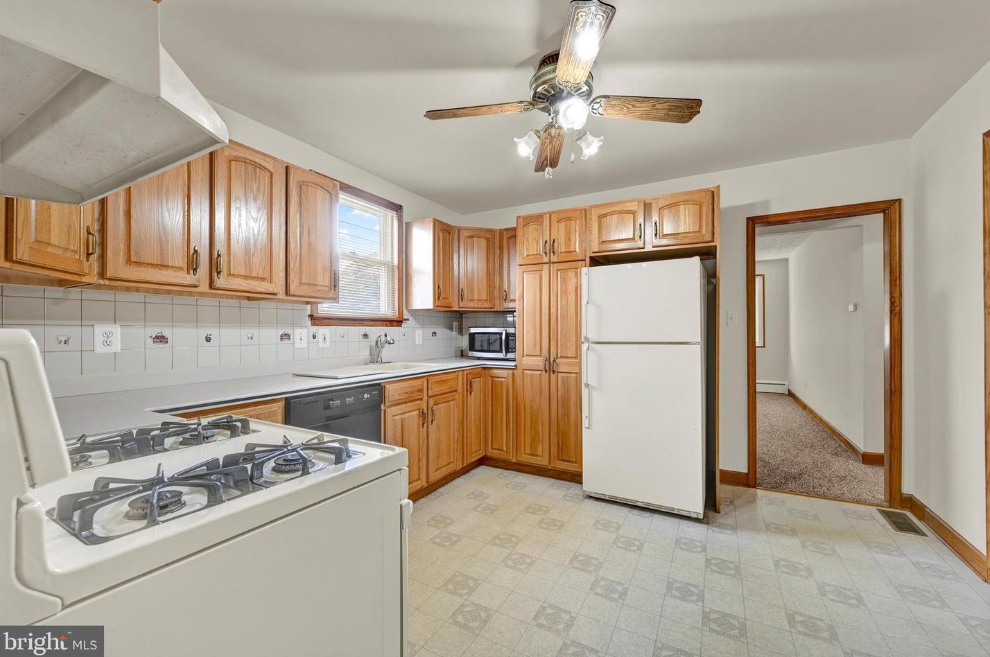 3312 Grace Rd, Baltimore MD  21219-1115 exterior