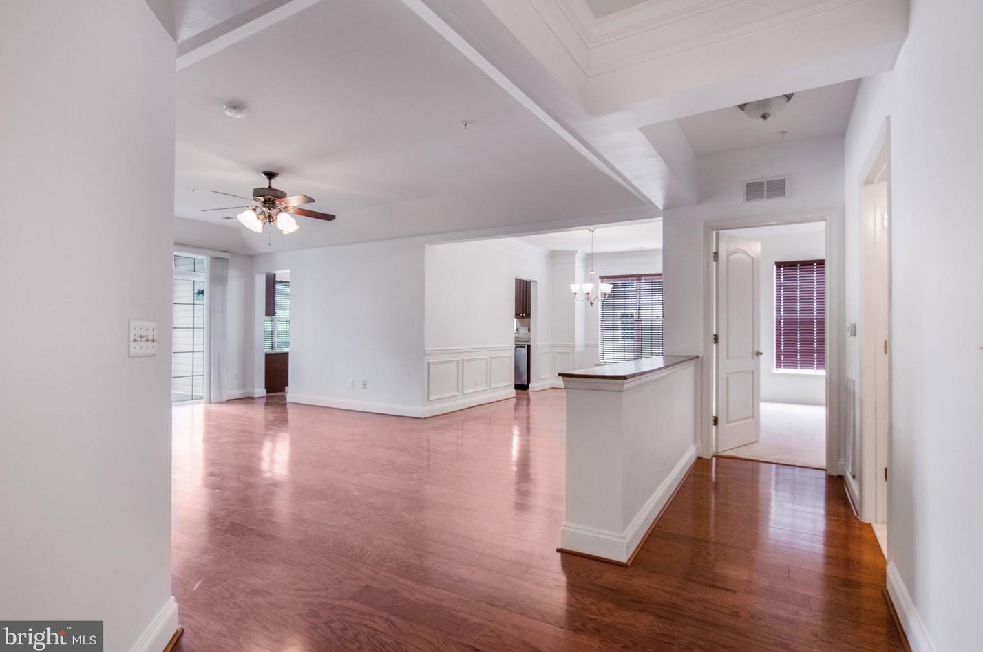 7300 Travertine Dr, Baltimore, MD 21209-5284